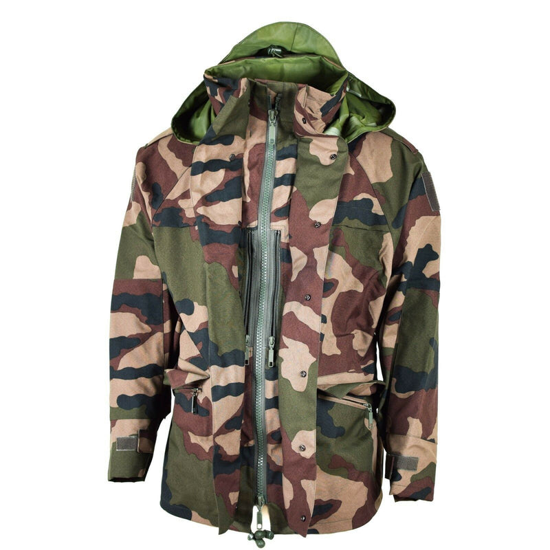 Original wasserdichte Trilaminatjacke der französischen Armee CCE Camo Regenparka mit Kapuze NEU