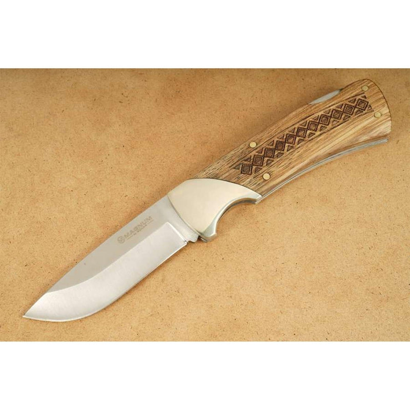 Woodcraft folding knife